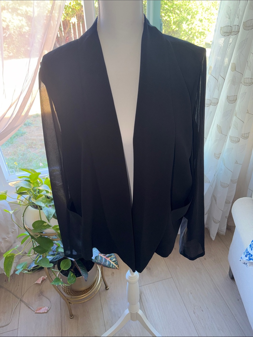 Forever 21 Black Open-Front Blazer